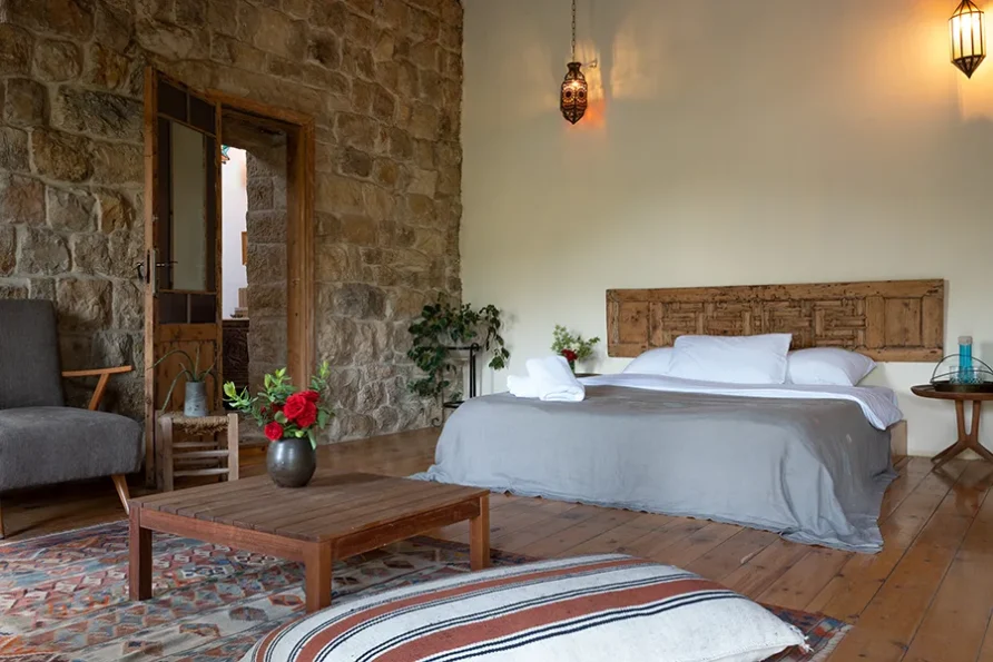 Room 5 Terrace Room